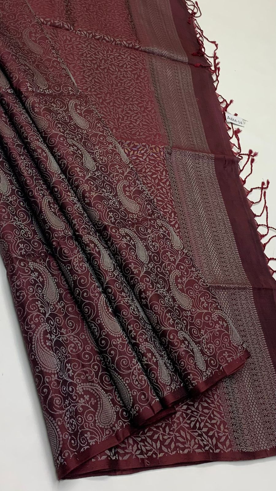 Pure handloom  borderless Allself bridal Double warp soft silk sarees collections ..with contrast Pallu and blouse