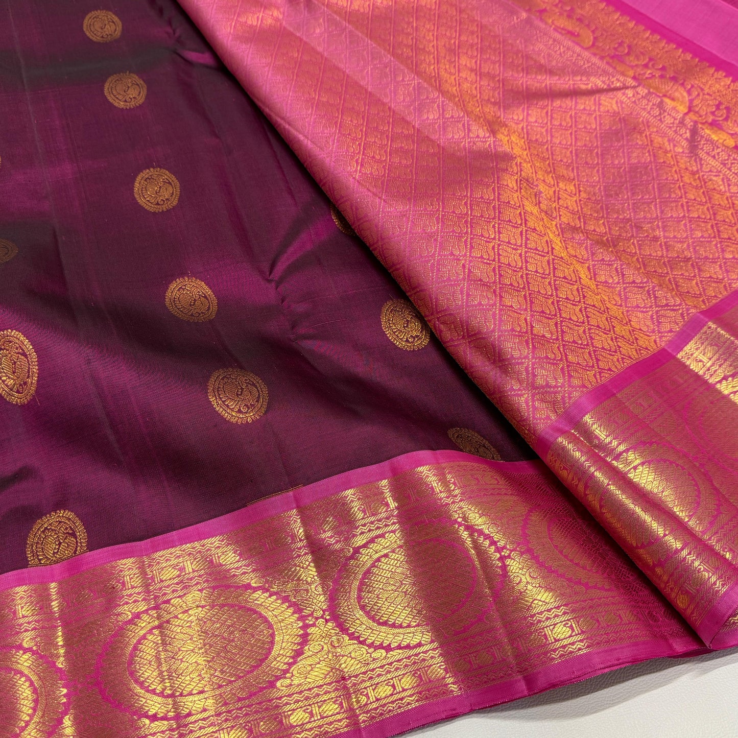 Kanjivaram pure silk handloom double warp contrast grand pallu and blouse *Gold zari 2g*