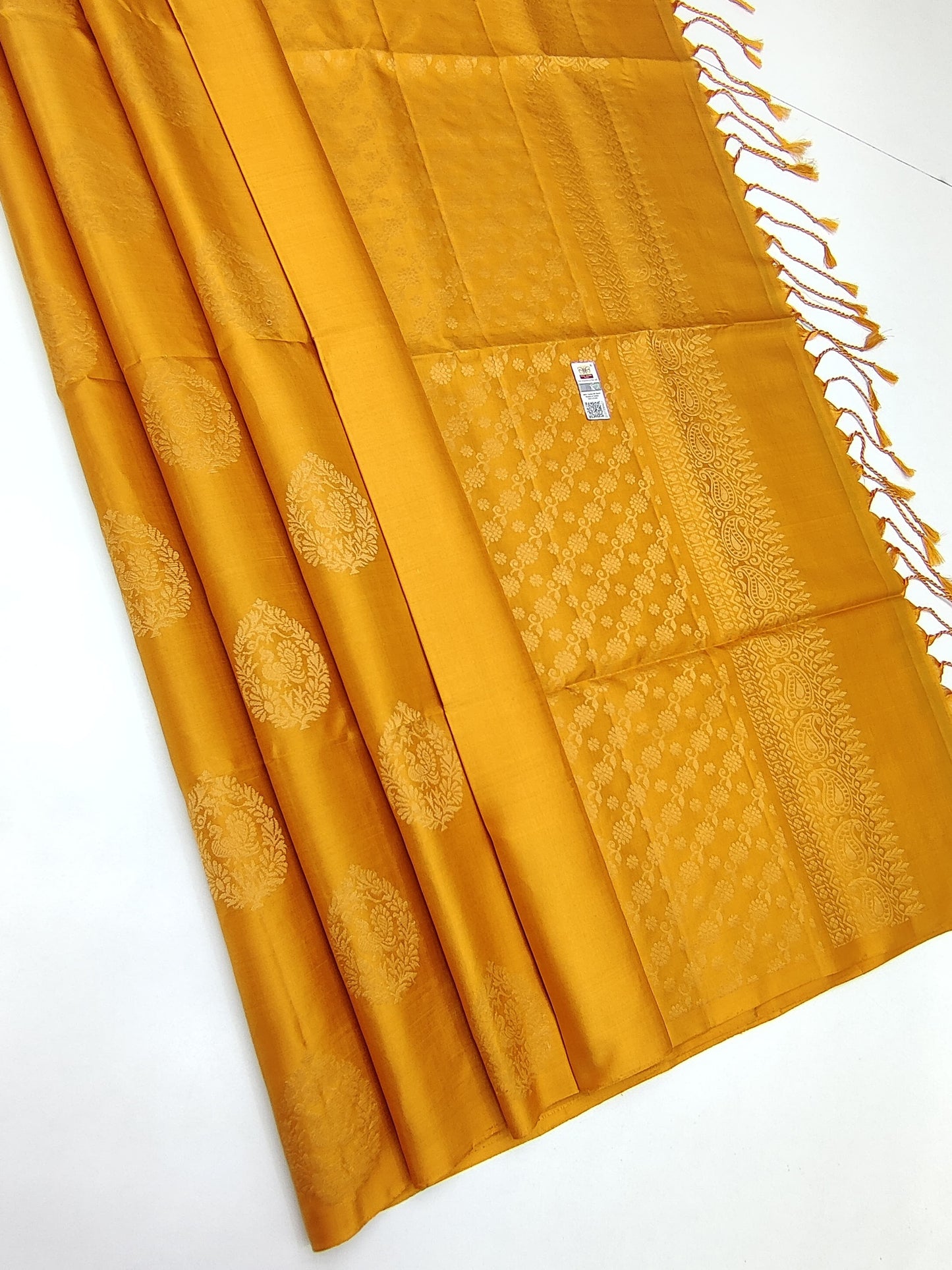 Pure handloom kanchi soft silk sarees
Silk mark certified