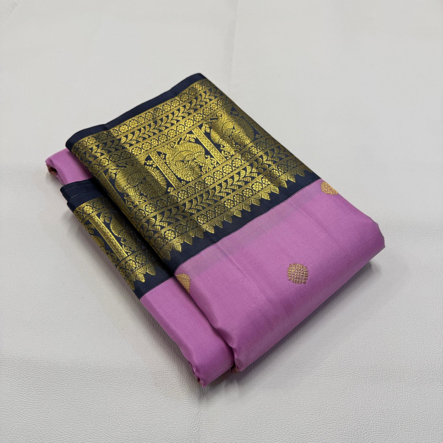 Kanjivaram pure silk handloom double warp contrast grand pallu and blouse Double side korvai border