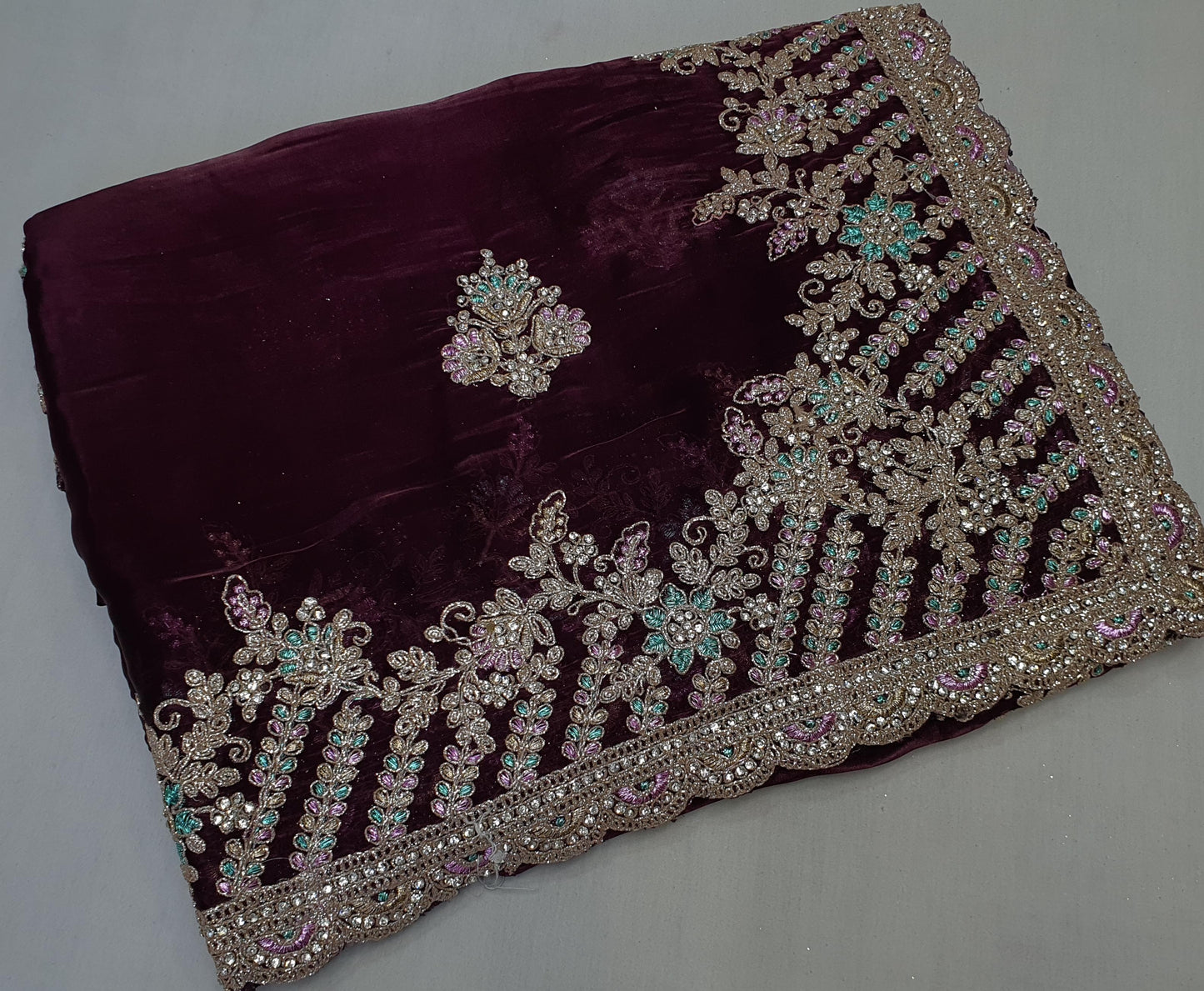 ALLOVER CODING JARI BORDER AND BUTTA WITH JARKAN STONE ON JIMMY CHOO*saree
