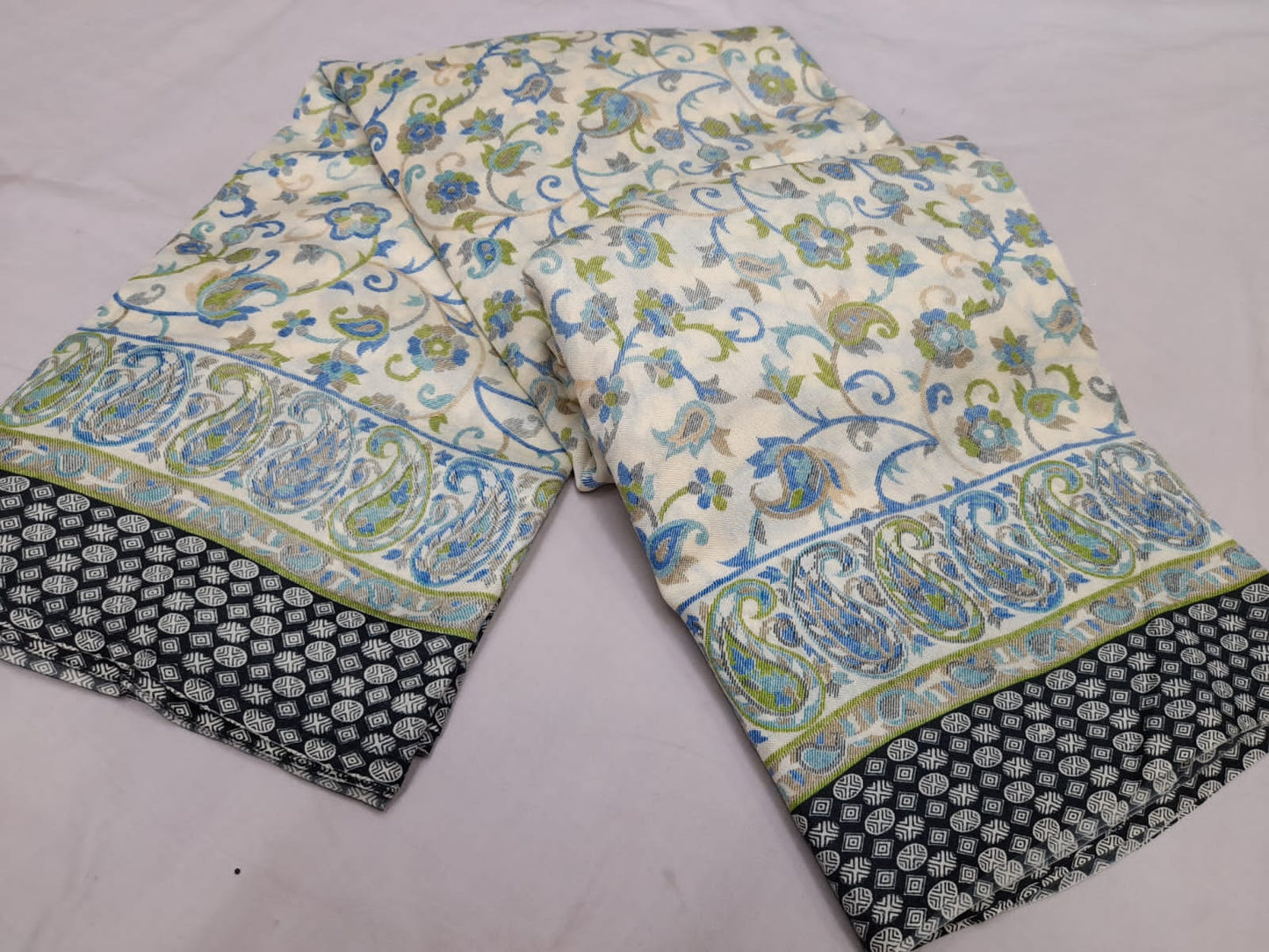 Pashmina saree*