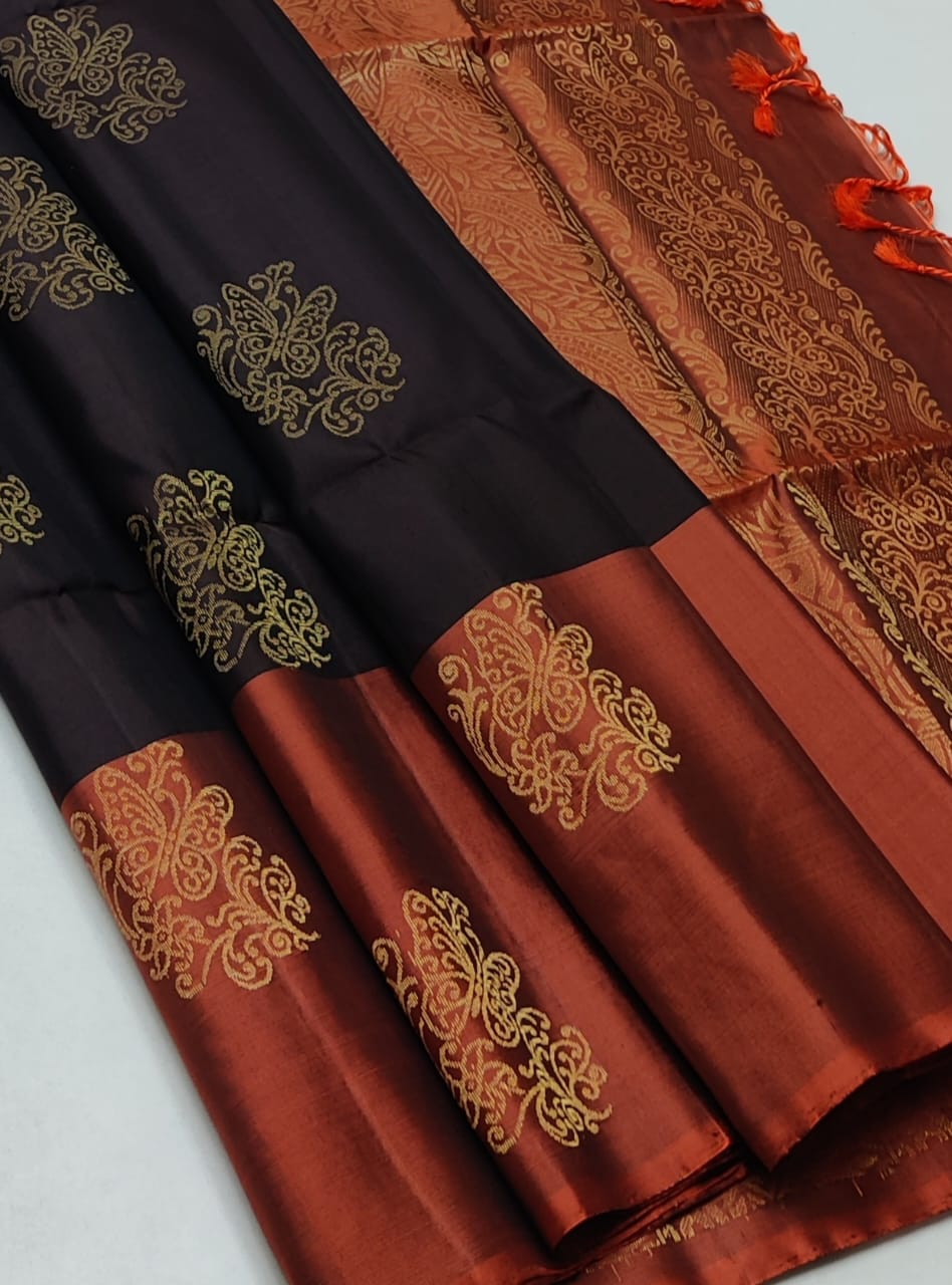 Pure handloom Double warp soft silk saree
Fancy design on silk Sarees
Contrast pallu and blouse
Silkmark certified