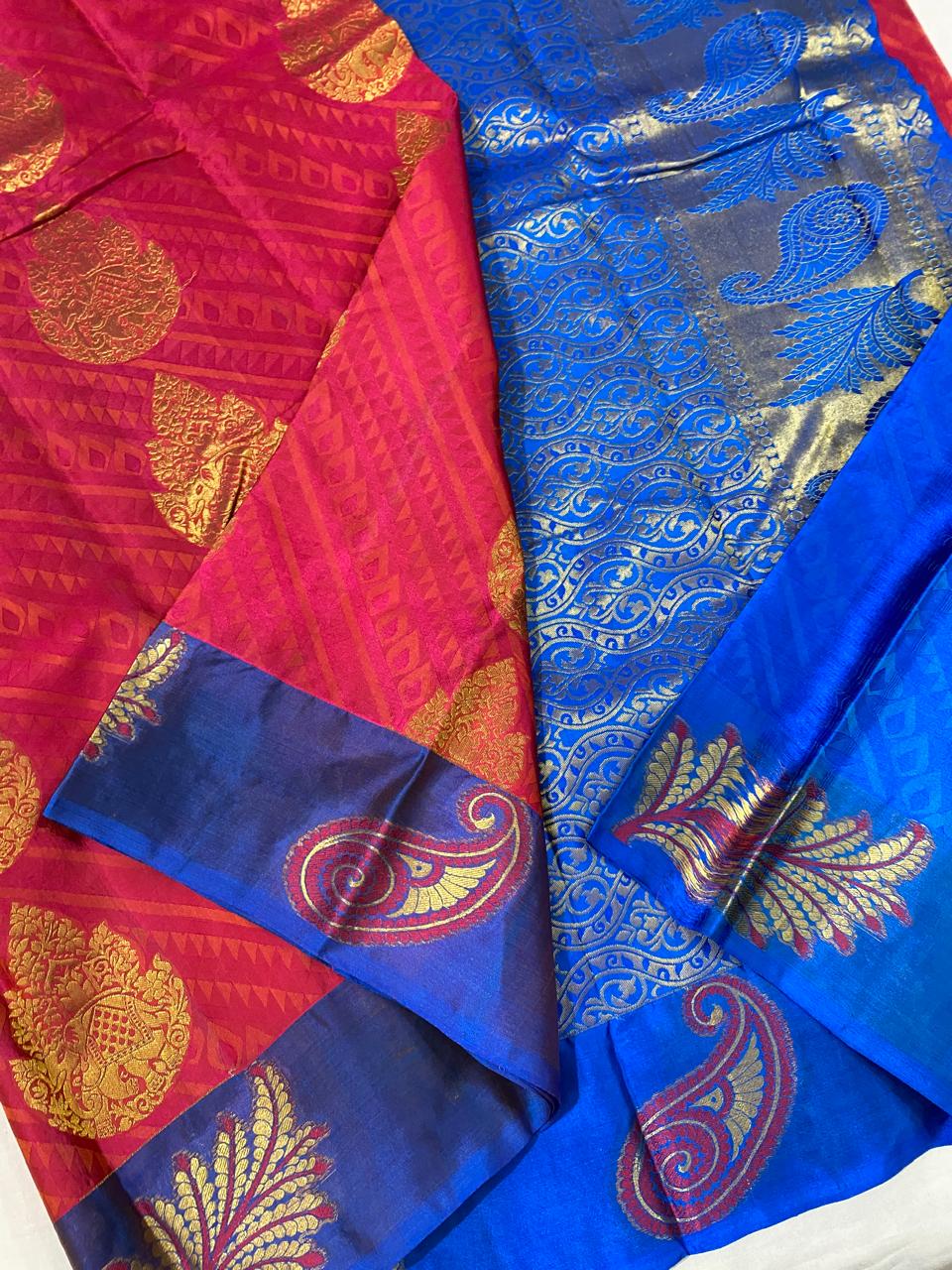 Kanchipuram semi silk sarees
Beautiful Design
beautiful Semi 20%pure mixed soft silk sarees*