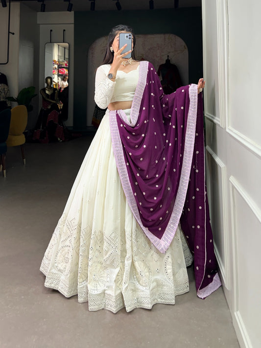 Lehenga choli
Experience timeless elegance with this beautiful lucknowi paper mirror work lehenga 🌸