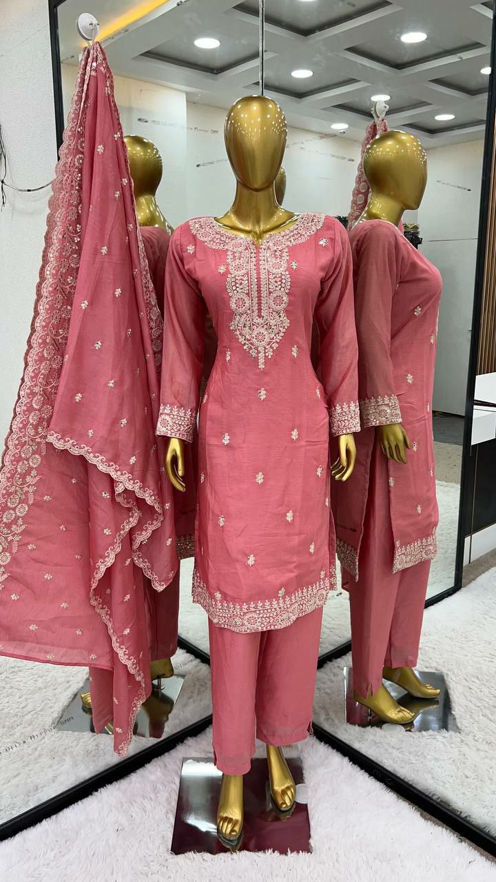 Designer suit set
Fabric Detais
Top
Top Fabric -Pure Chinnon Silk With Full Sleeve