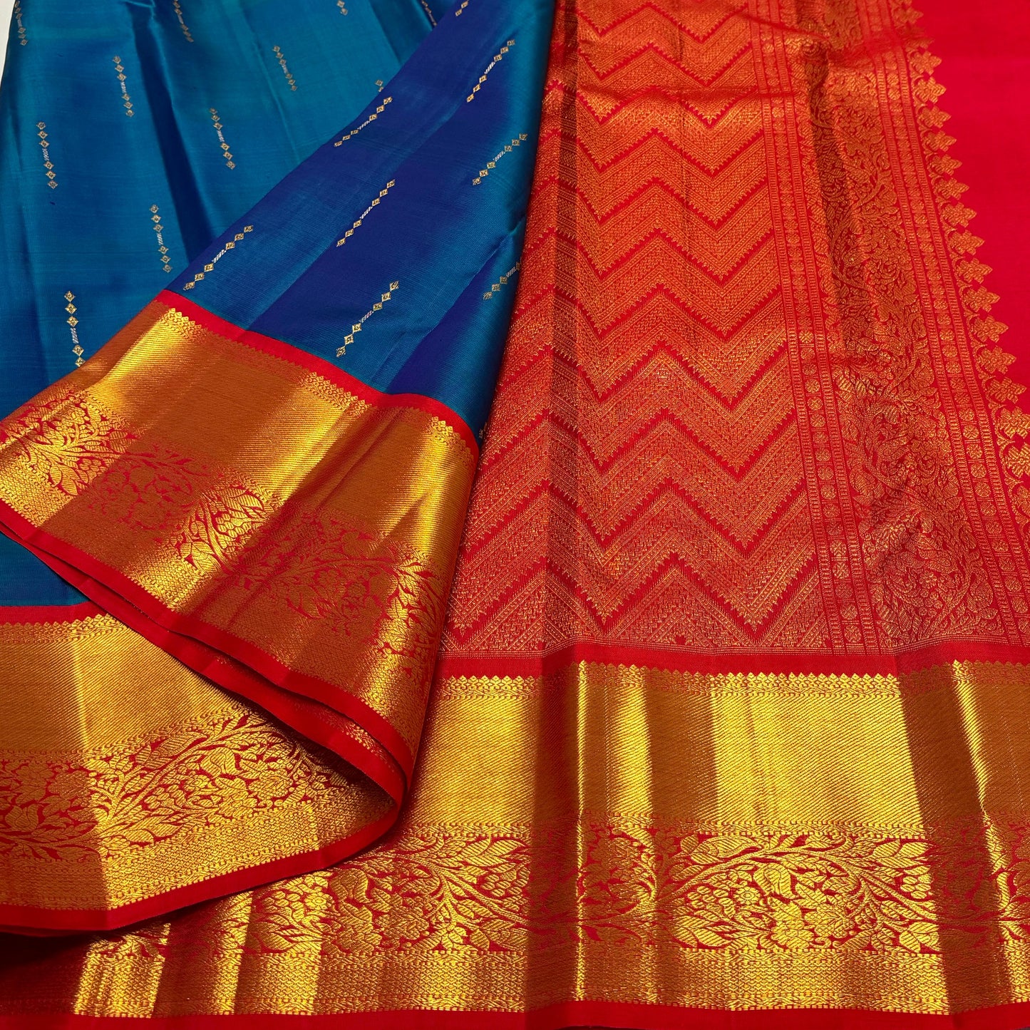 Kanjivaram pure silk handloom double warp contrast grand pallu and blouse *Double side korvai border 2g*