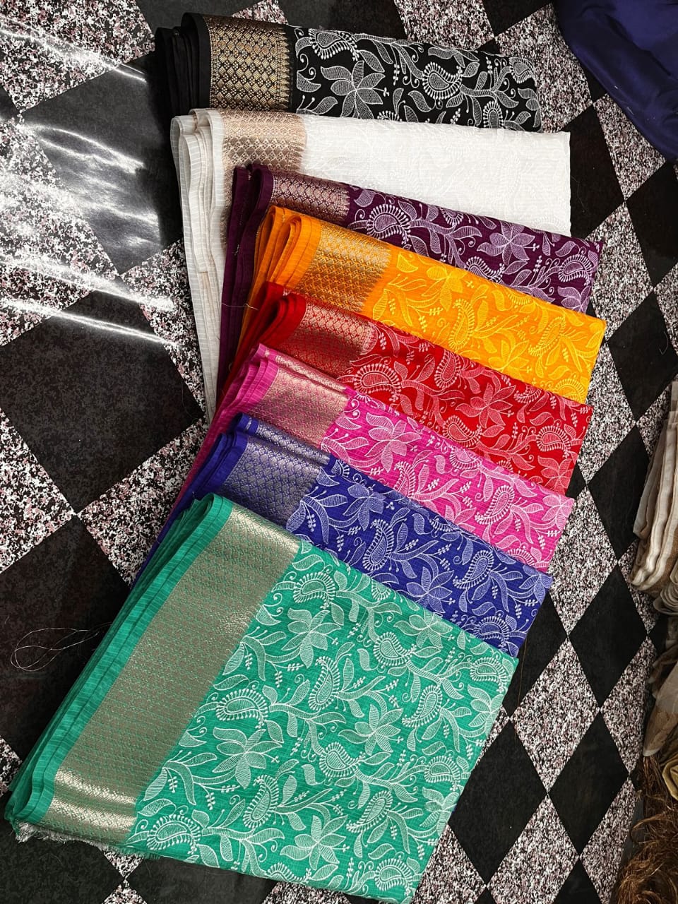 Banarasi Kora Organza Silk Sarees Very Good Quality With Very Beautiful Embroidery Chickenkari Work Weaving Design Border