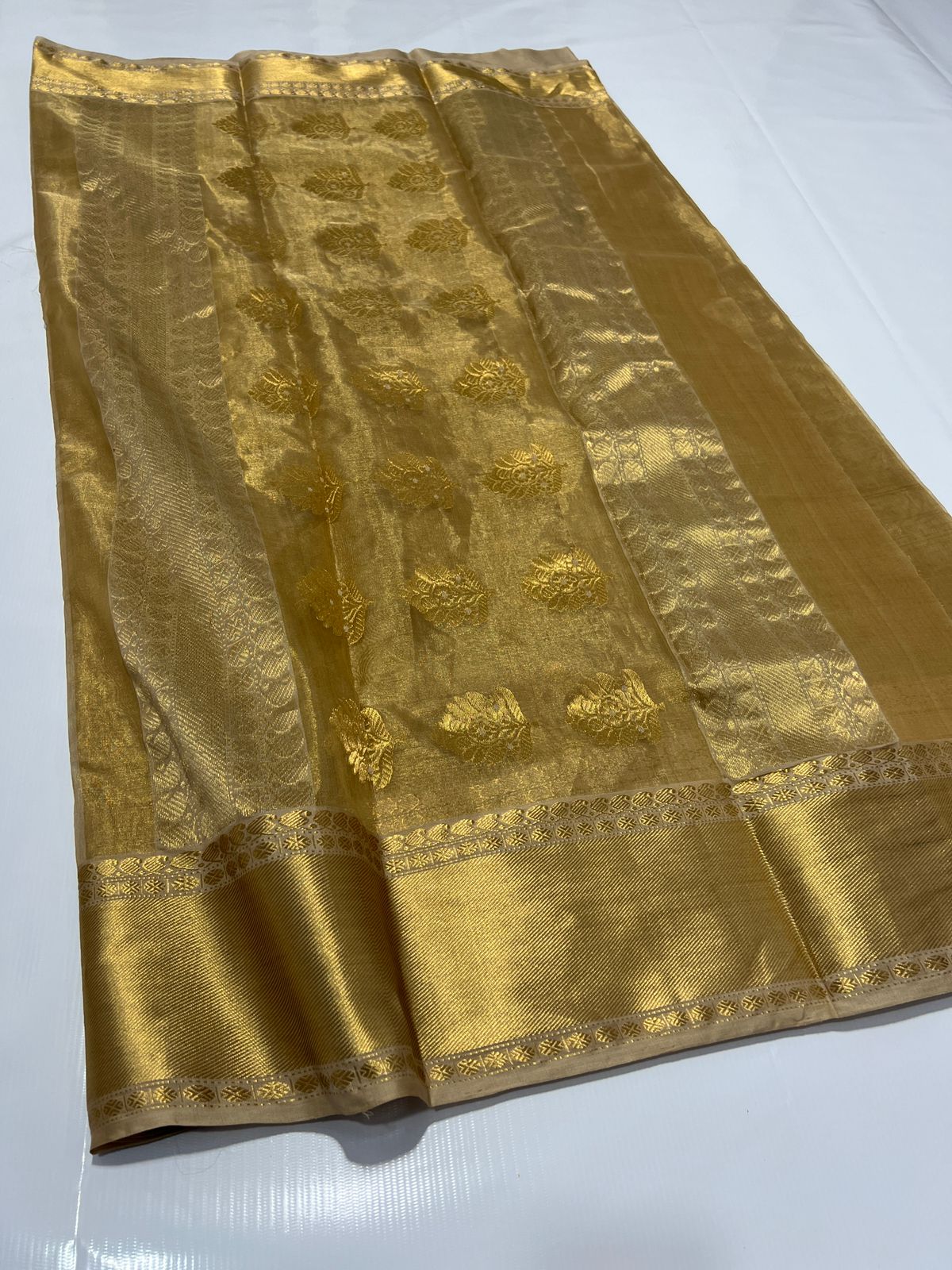 Katan silk tisu saree