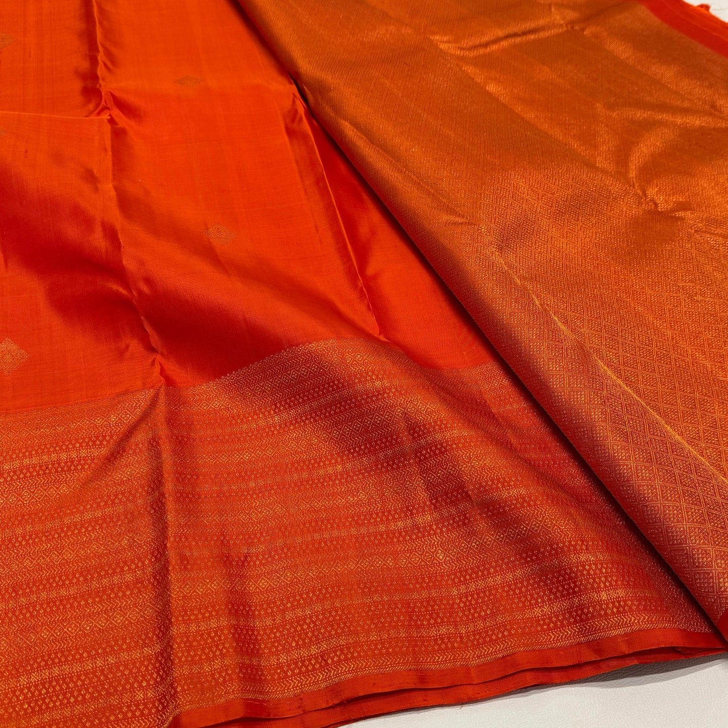 Kanchipuram pure silk handloom double warp self grand pallu and blouse *Double side turning border bridal* 
SILK MARK TAG WITH HOLOGRAM*