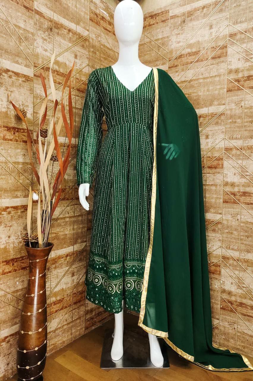 Designer s Gown Top dupatta               Heavy FAUX GEORGETTE Silk
Full INNER Attached Heavy Crape
WORK - All Over Multi Thread  & Jari With Sequence embroidery stich work