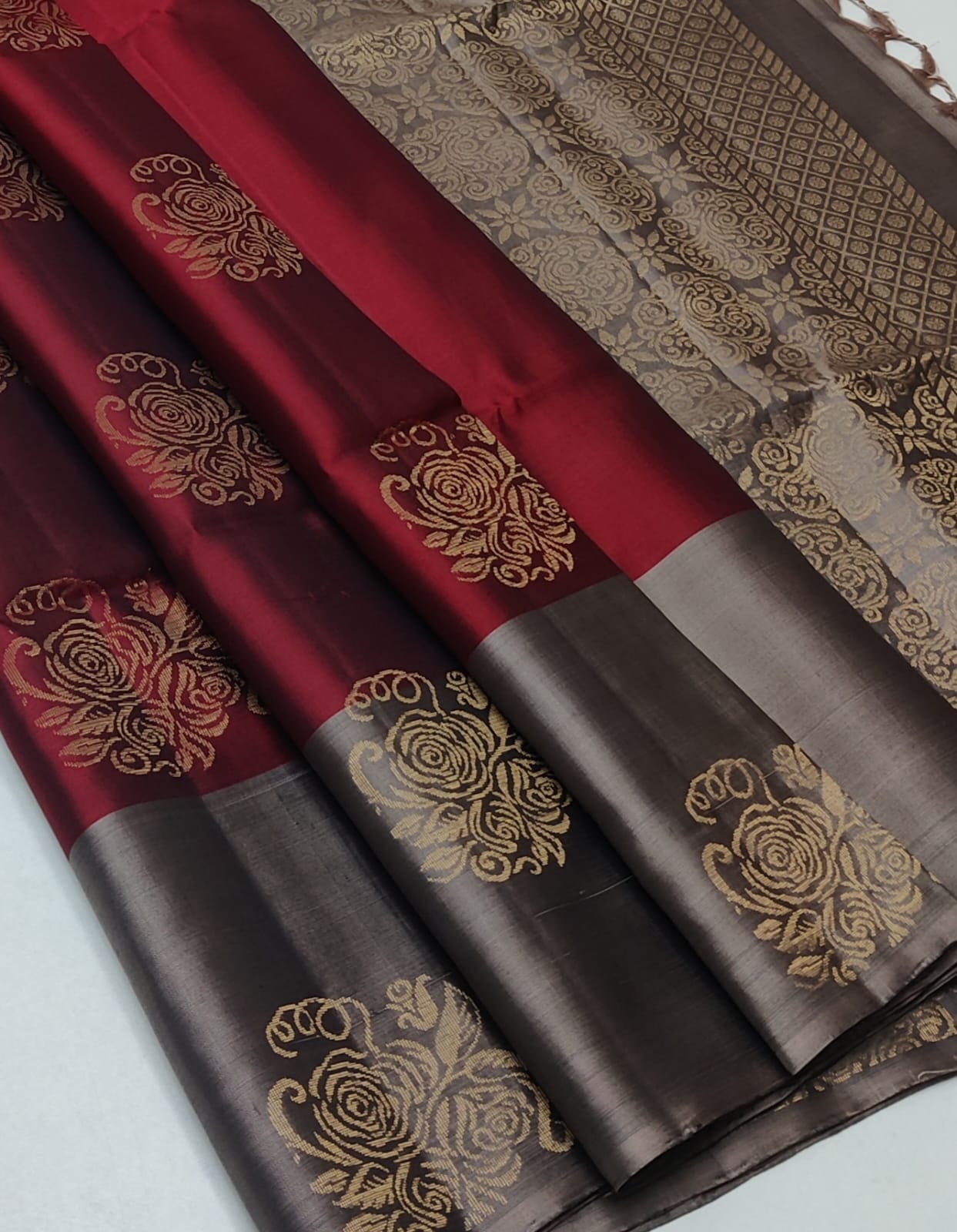Pure handloom kanchi soft silk sarees
Silk mark certified