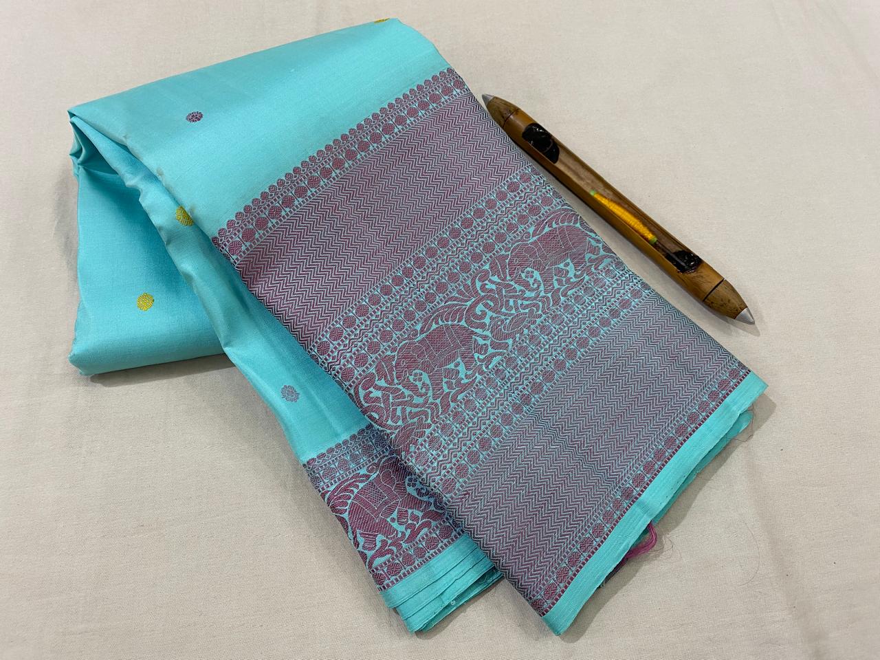 Kanchipuram Handloom pure silk saree
Beautiful fancy Design silk butta  collection beautiful type sarees*