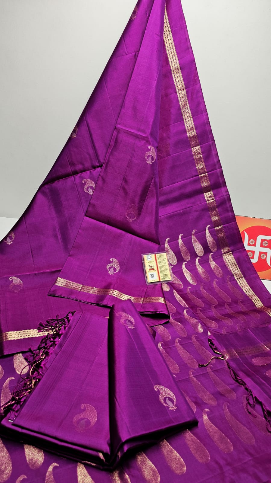 Pure handloom kanchi soft silk sarees
Silk mark certified