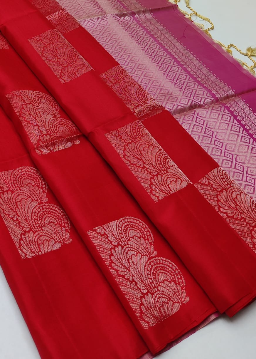Pure handloom Double warp soft silk saree
Fancy design on silk Sarees
Contrast pallu and blouse
Silkmark certified