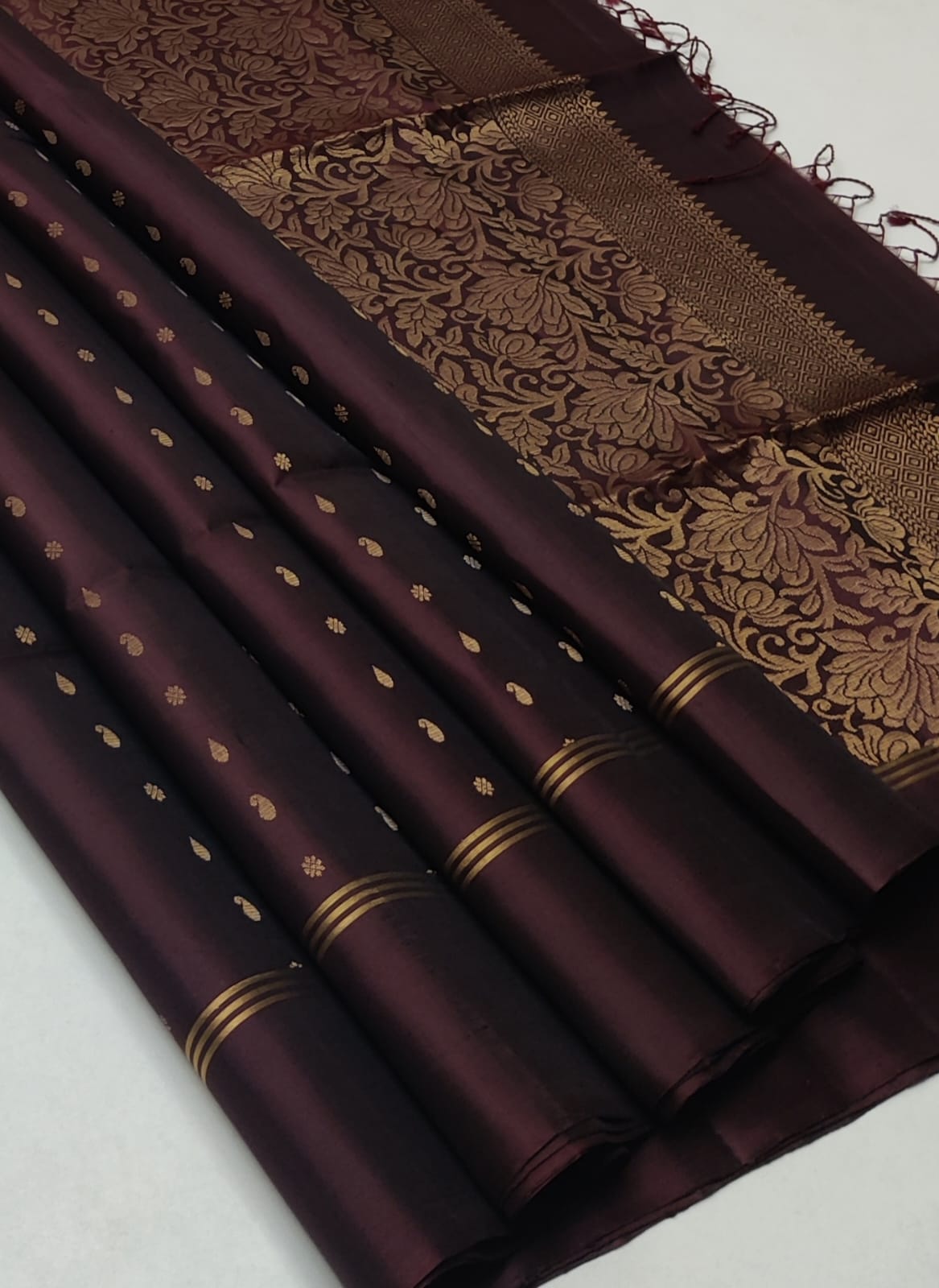 Pure handloom kanchi soft silk sarees
Silk mark certified