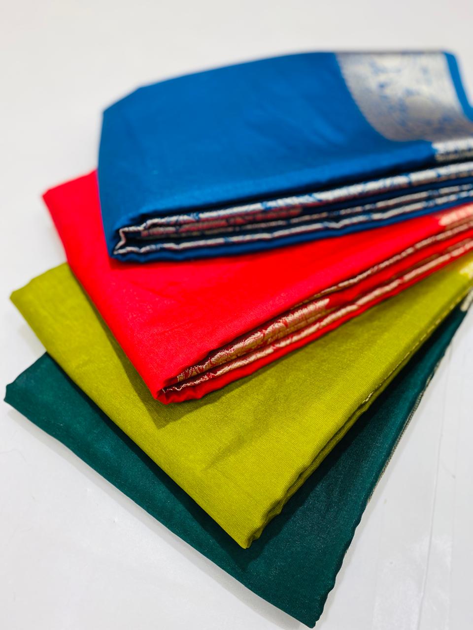 BEST BANARASI WARM SILK KATBAN SAREES
BARABAR BORDER ZARI PALLU WITH DOUBLE ZARI WORK