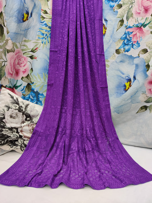 ALLOVER PURE LUCKNOWI CHIKANKARI SAREE ON PURE VISCOS saree*