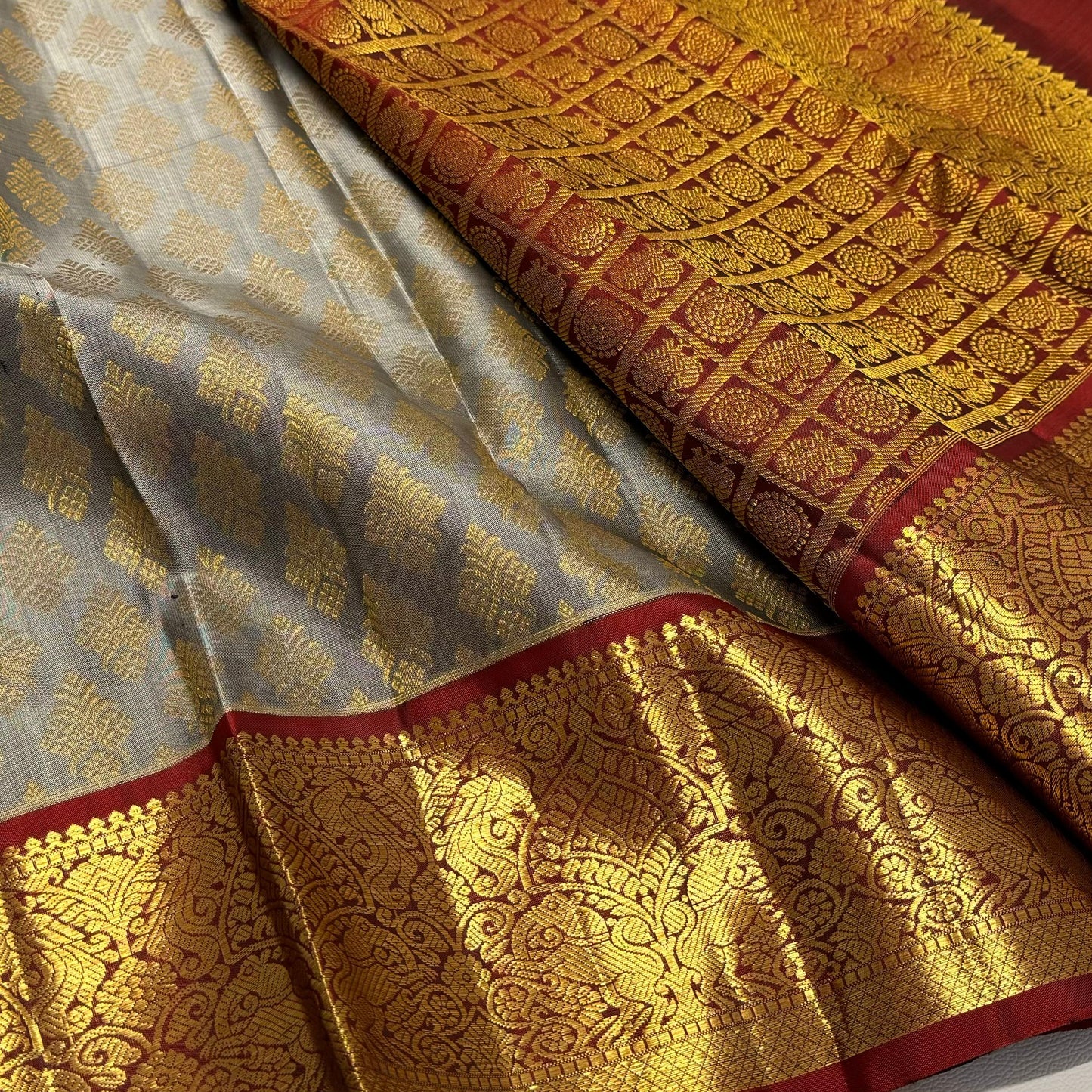 Kanjivaram pure silk handloom double warp contrast grand pallu and blouse *Bridal 1g* 
*SILK MARK TAG WITH HOLOGRAM*