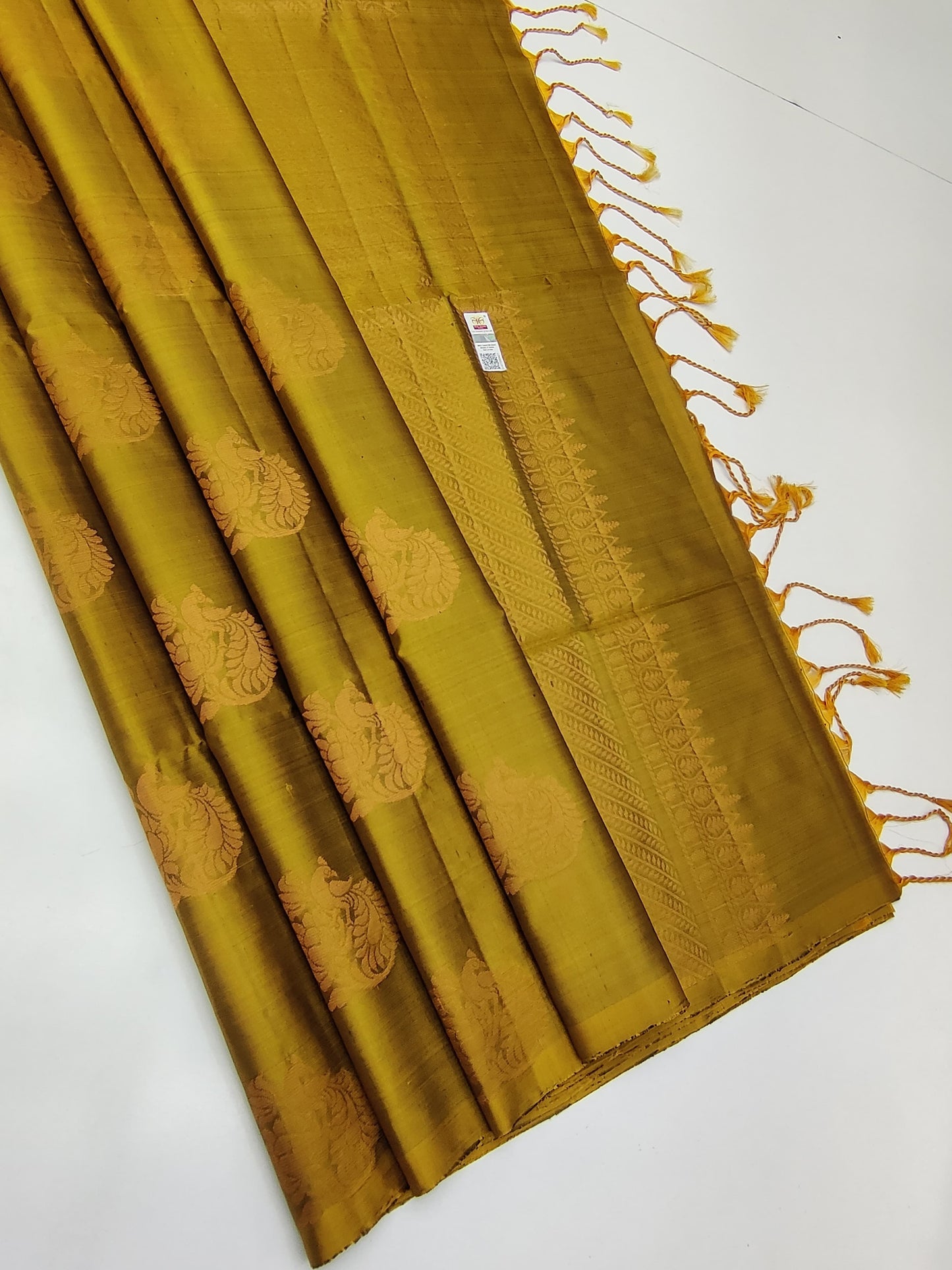 Pure handloom kanchi soft silk sarees
Silk mark certified
