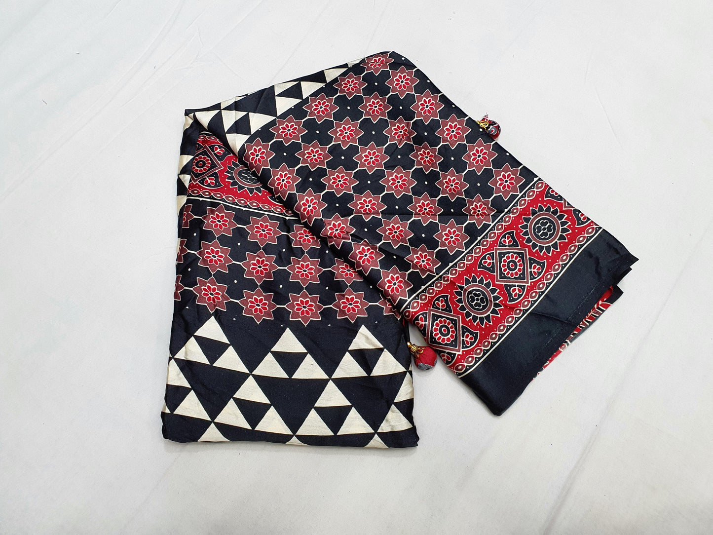 AJRAKH PRINTED ON MODAL SILK CREPE Saree*