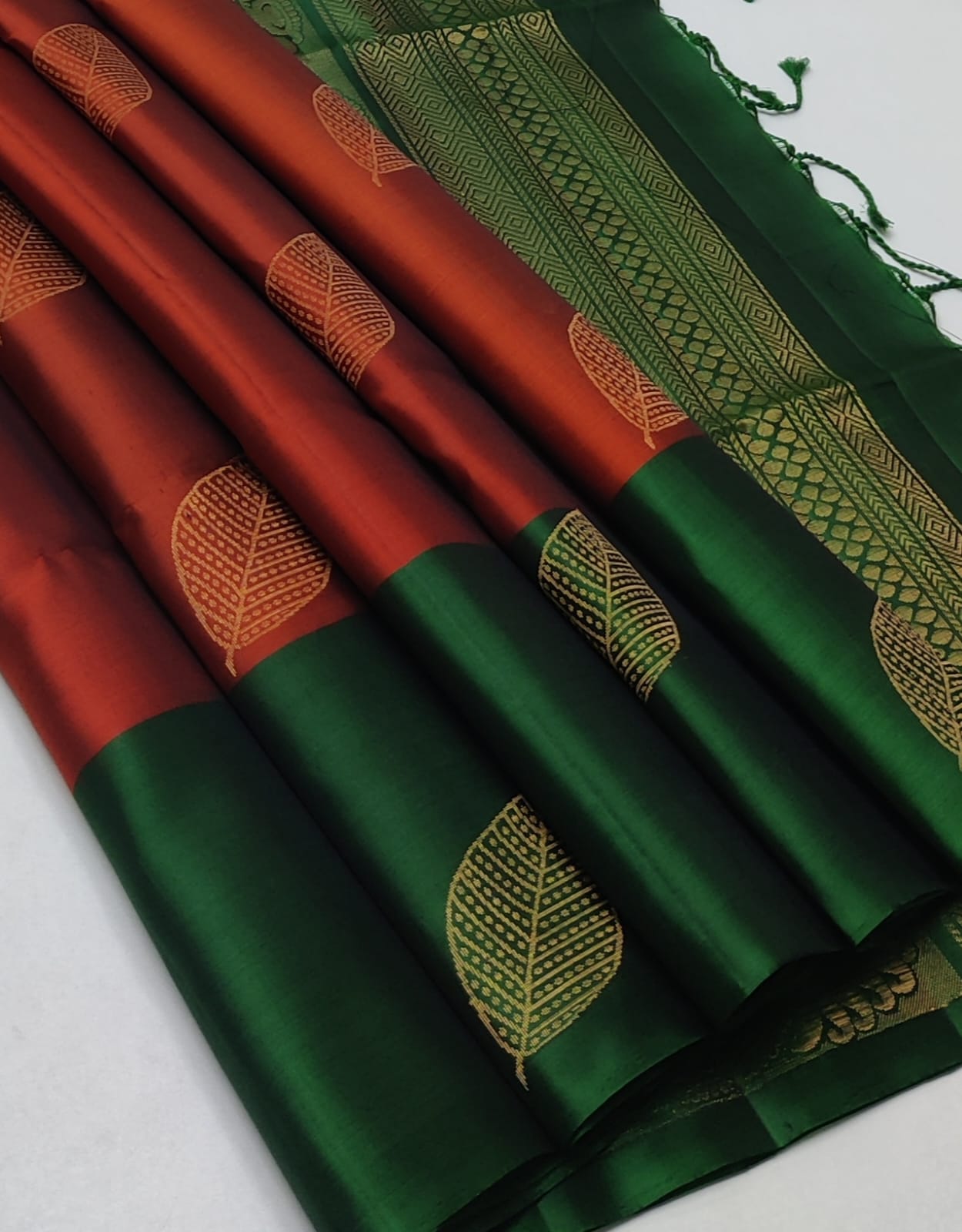 Pure handloom kanchi soft silk sarees
Silk mark certified
