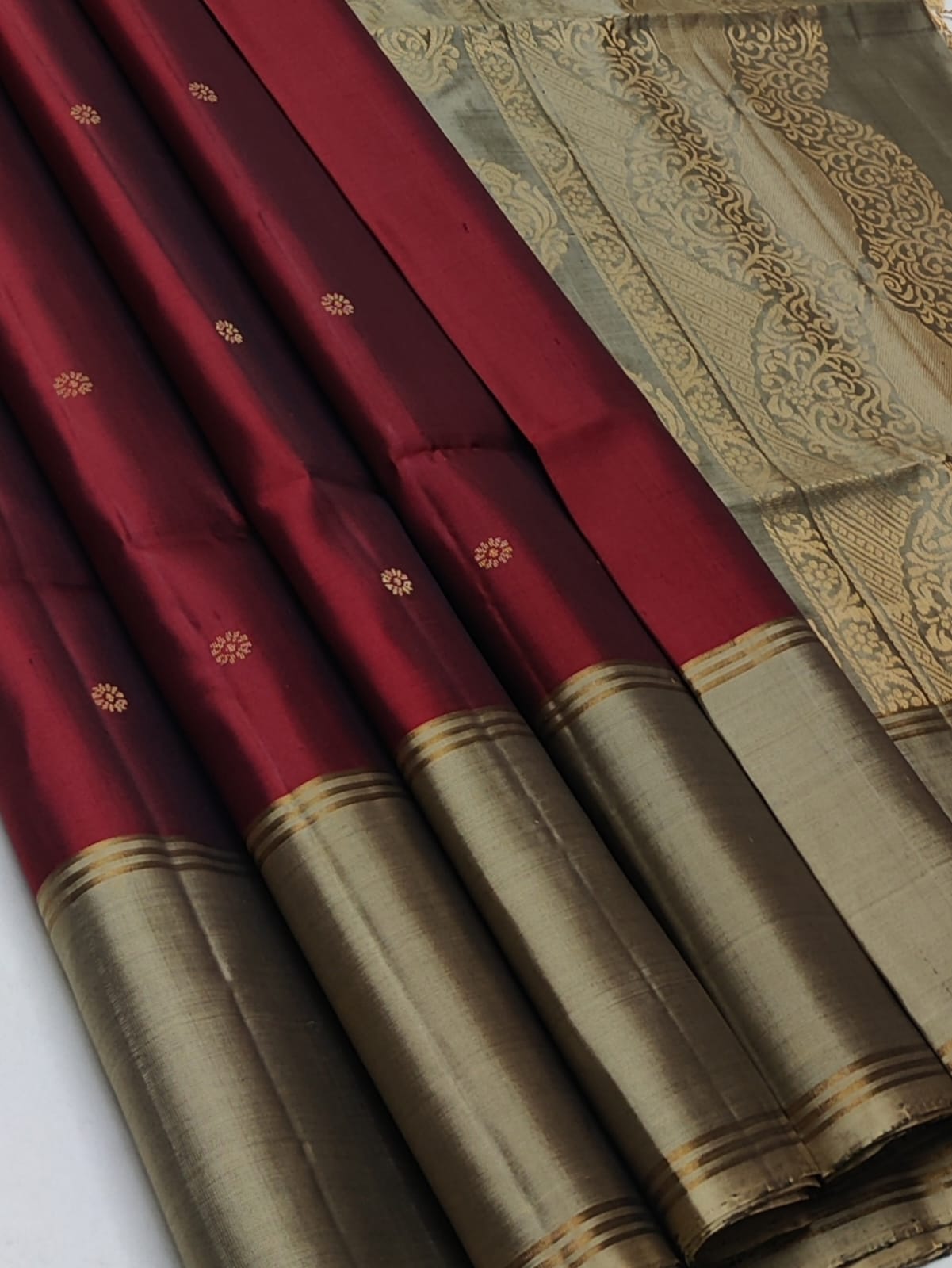 Pure handloom kanchi soft silk sarees
Silk mark certified