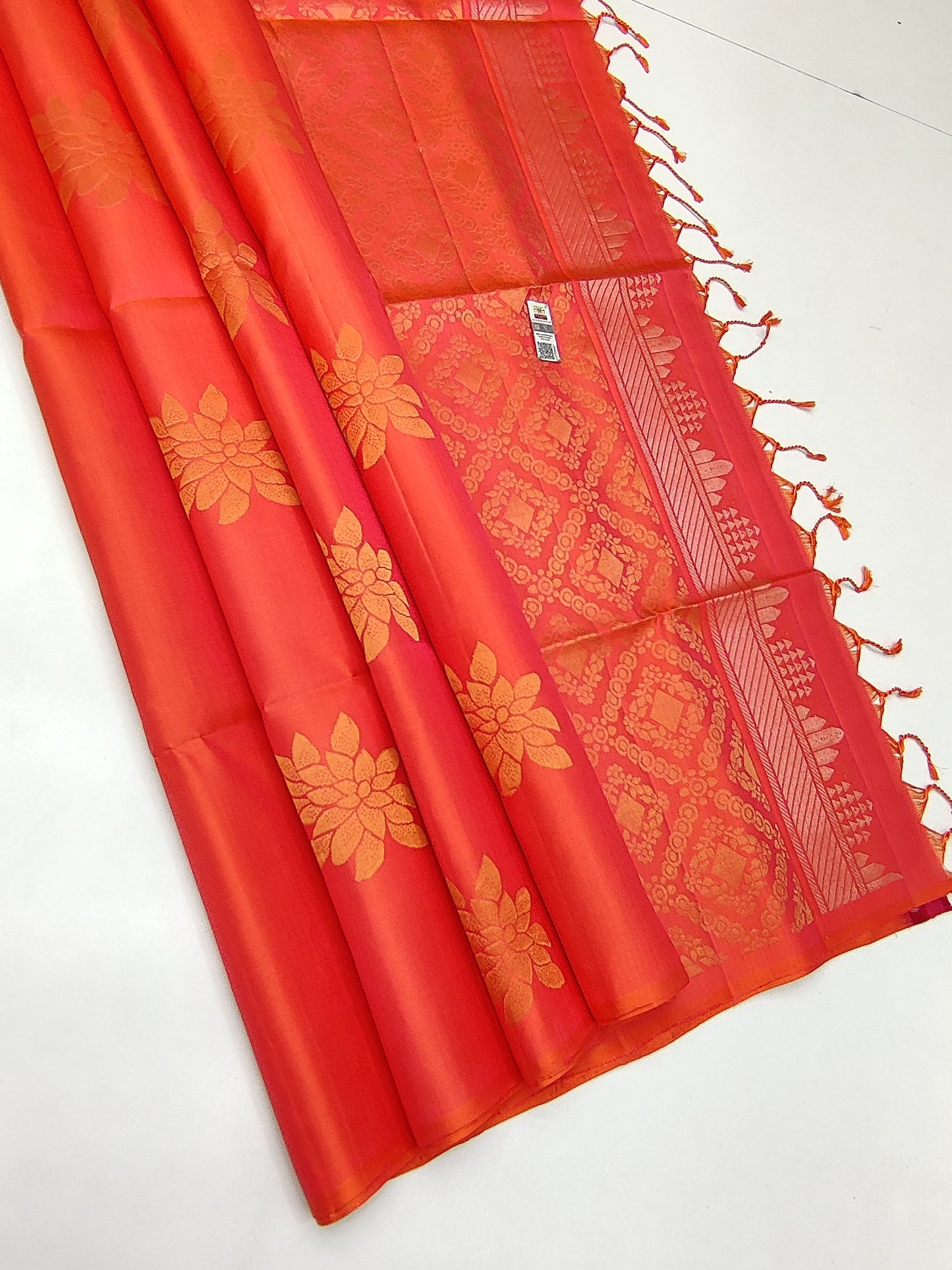 Pure handloom kanchi soft silk sarees
Silk mark certified