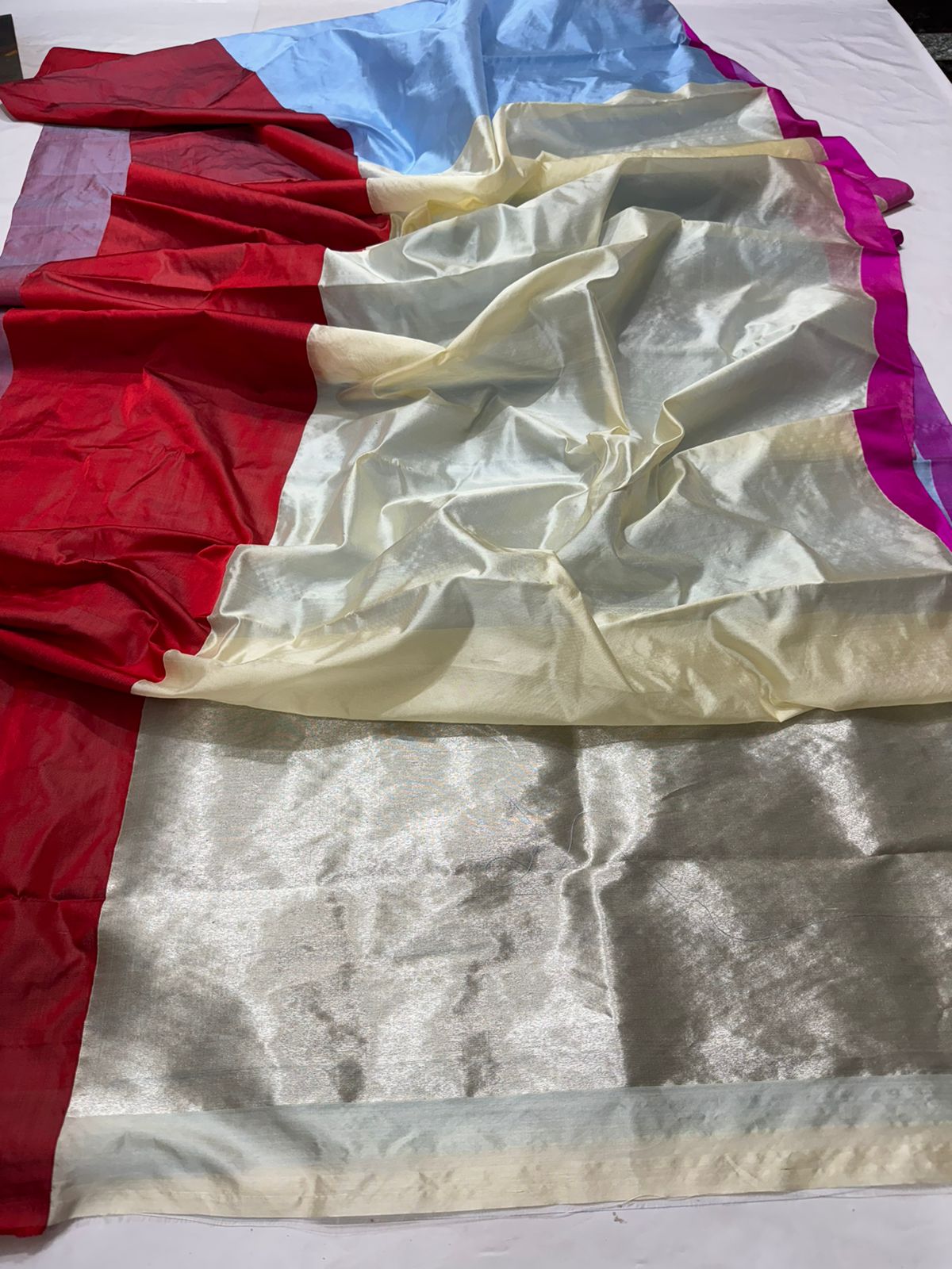 Pattu silk masroo border without blouse