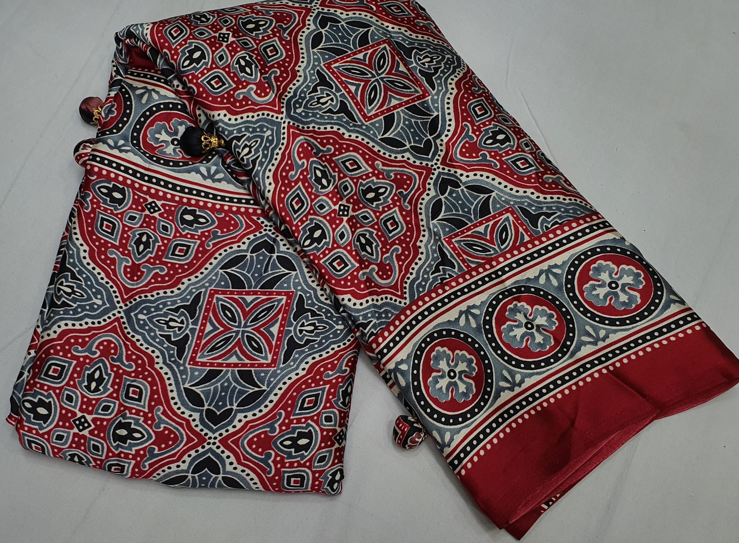 AJRAKH PRINTED ON MODAL SILK CREPE Saree*