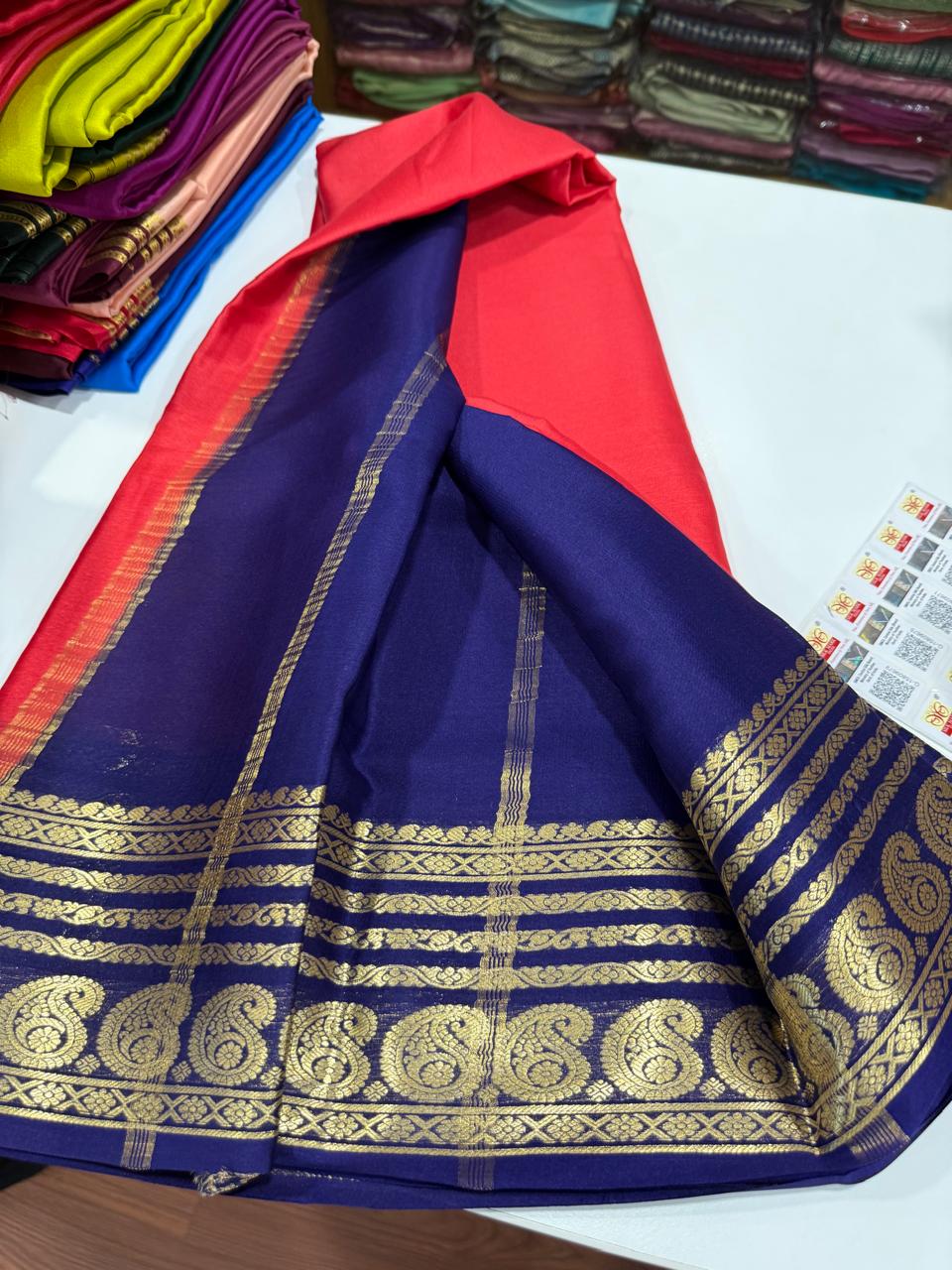 Pure Mysore silk sarees 
75 grm thickness Traditional  border Mysore silk sarees with all beautiful self colour big mango traditional