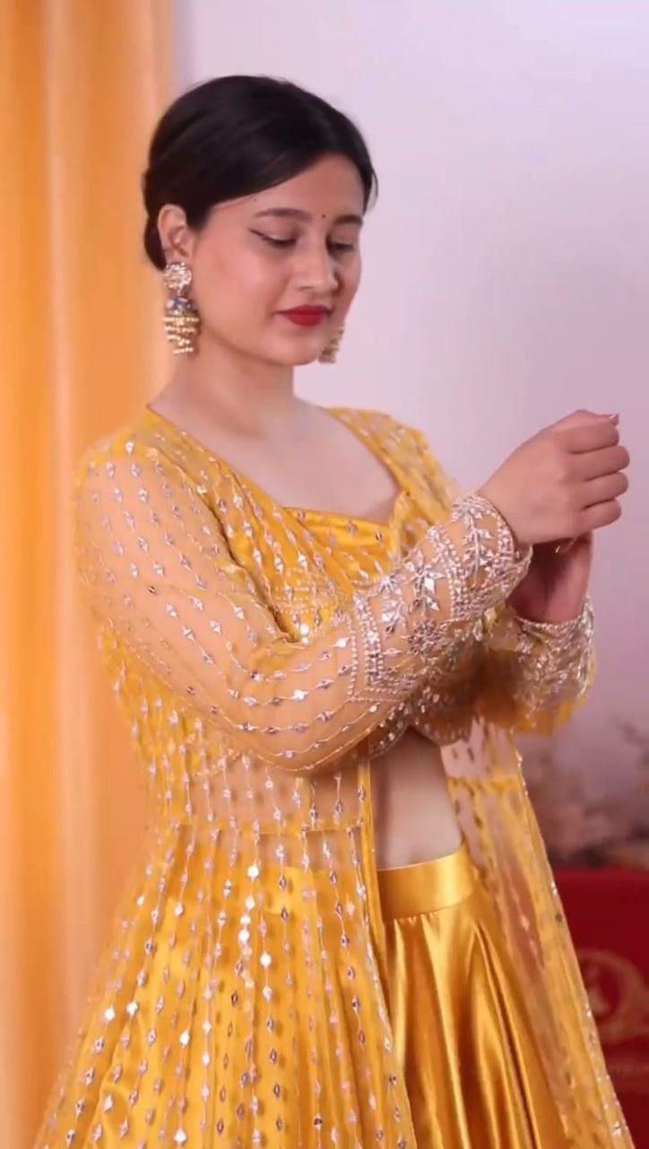 Designer Party wear Lehengha choli 
Fabric : Japan satin