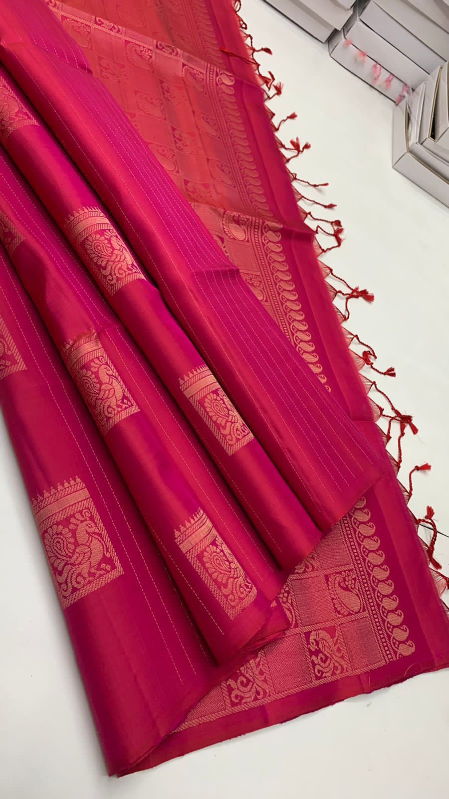 Pure handloom bhutta design borderless Double warp soft silk sarees collections ..with contrast Pallu and blouse