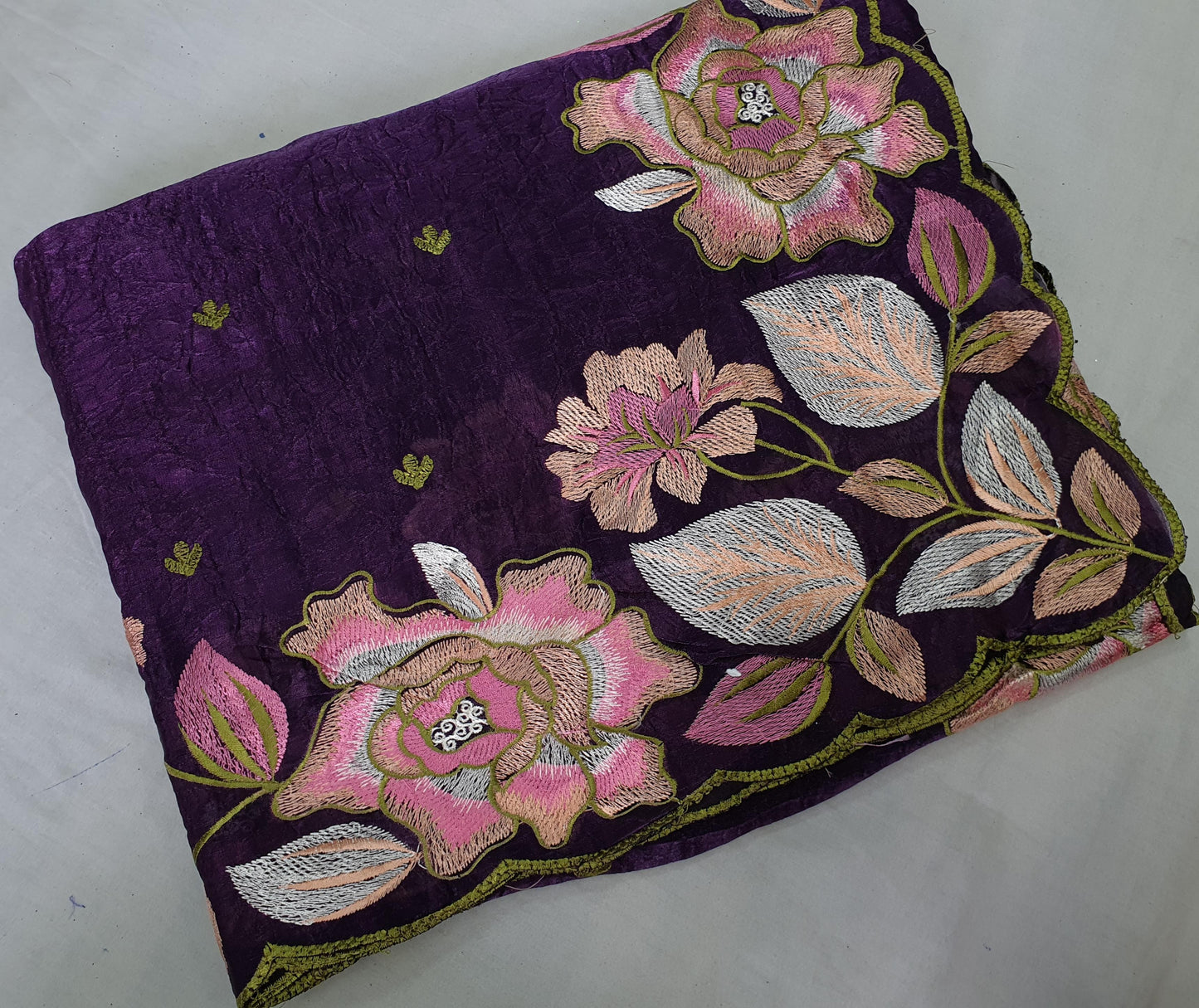 ALLOVER PARSI BORDER AND ALLOVER BUTTI ON CRUSH GEORGETTE saree