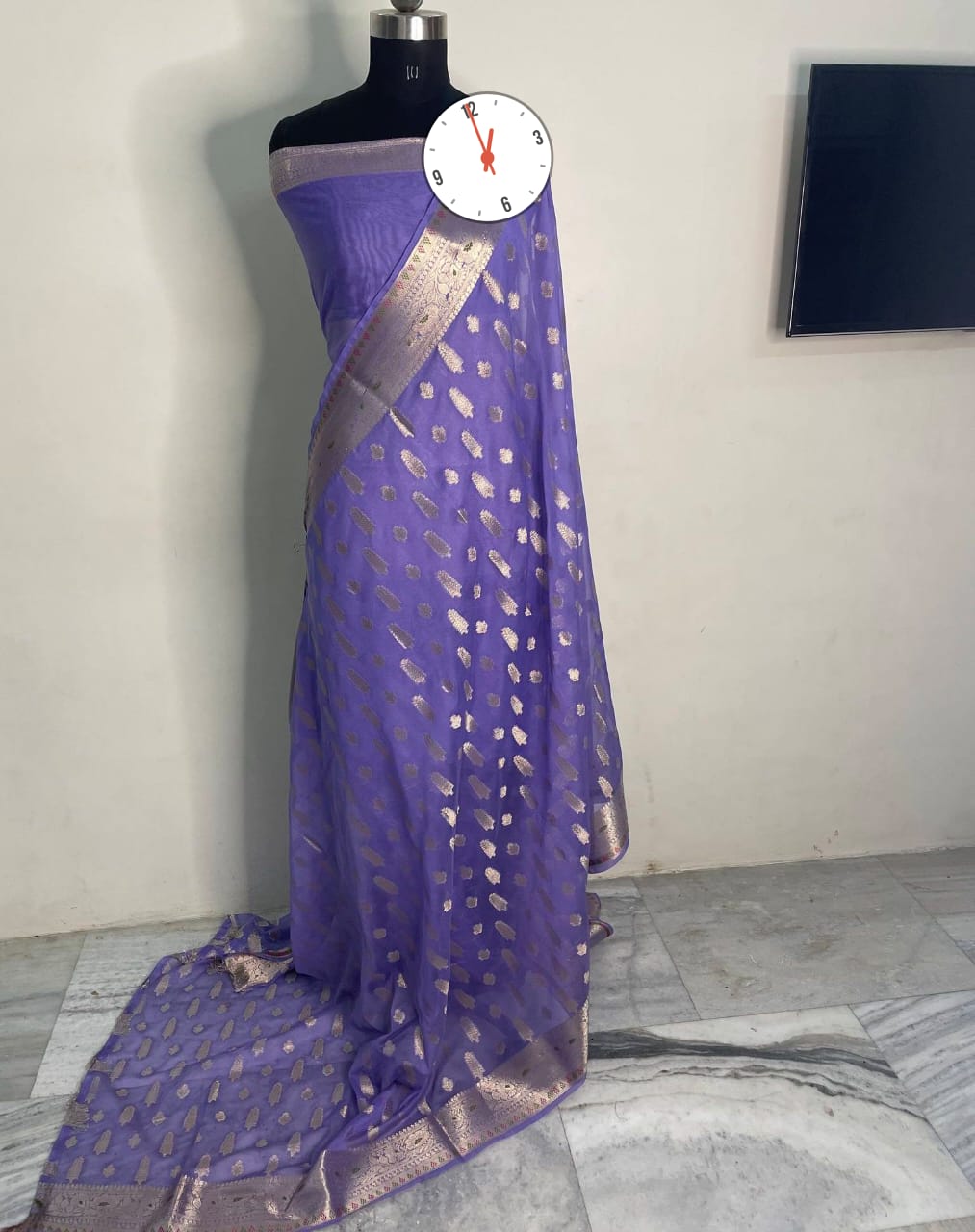 BANARASI SEMI GEORGETTE SAREES*
BORDER MINA SILK SAREE*
ALL OVER WEAVING DESIGN*