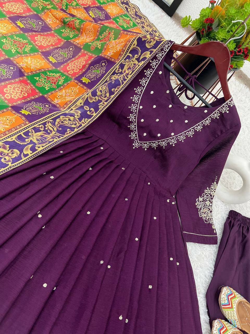 Suti set Pure Chinnon Silk With Embroidery Sequence Work With Fancy Full Sleeve
Top Inner : Heavy Micro Cotton
Top Length. :-48-49Inch 
Top Siz
 M(38),L(40),Xl(42),XXL(44)
(FULLY STITCHED READY TO WEAR)